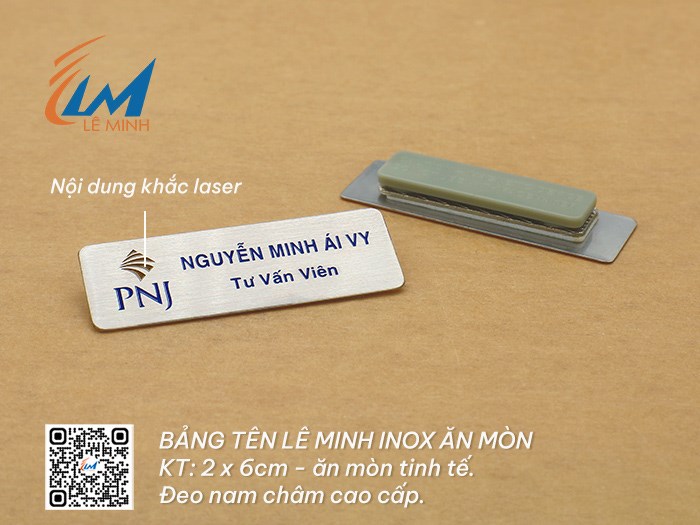 LÀM BẢNG TÊN ĐEO ÁO BẰNG INOX ĂN MÒN, KHẮC LASER