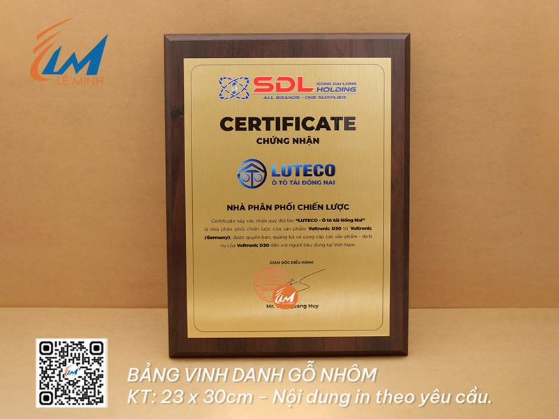 LÀM BẢNG VINH DANH 23CM X 30CM