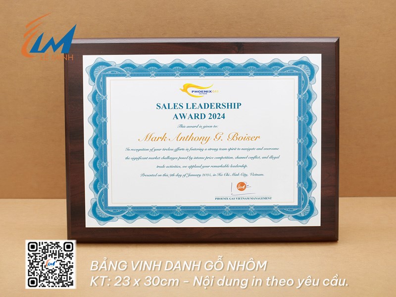 Sản xuất bảng vinh danh gỗ nhôm