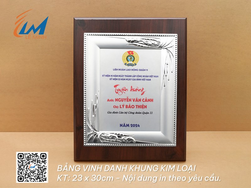 LÀM BẢNG VINH DANH KHUNG KIM LOẠI