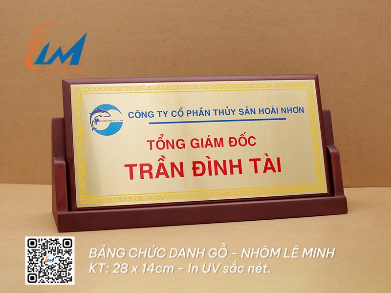 GỖ NHÔM IN UV - BẢNG CHỨC DANH ĐỂ BÀN