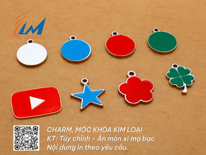 CHARM, MÓC KHÓA KIM LOẠI