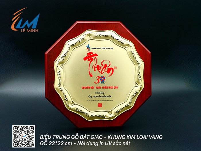 BIỂU TRƯNG TRI ÂN BÁT GIÁC